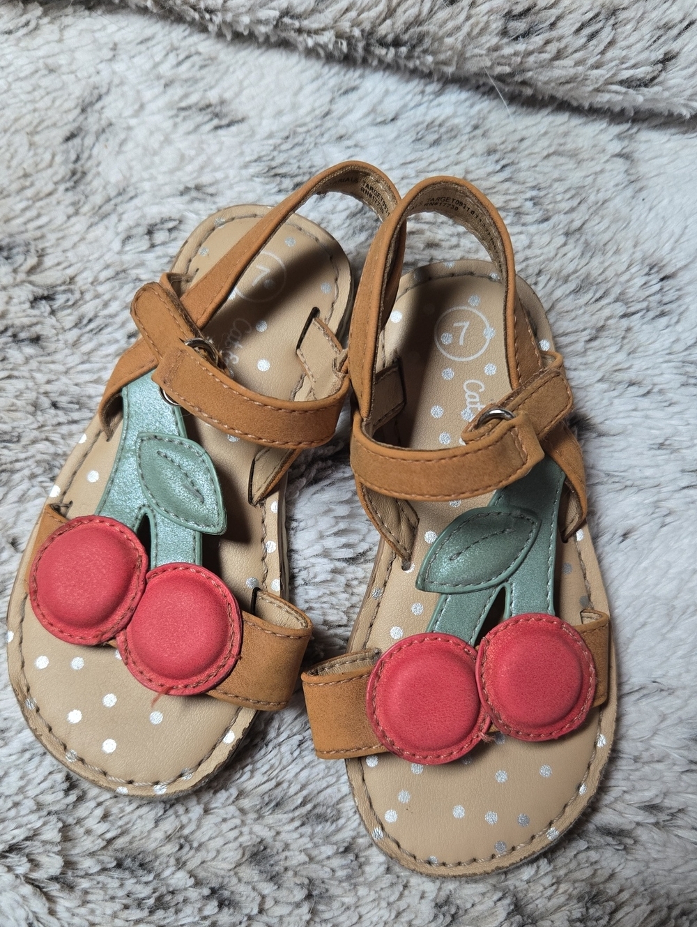 🍒 CAT & JACK Cherry Sandals